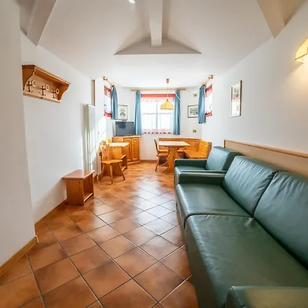 Derby Club Aparthotel 3*